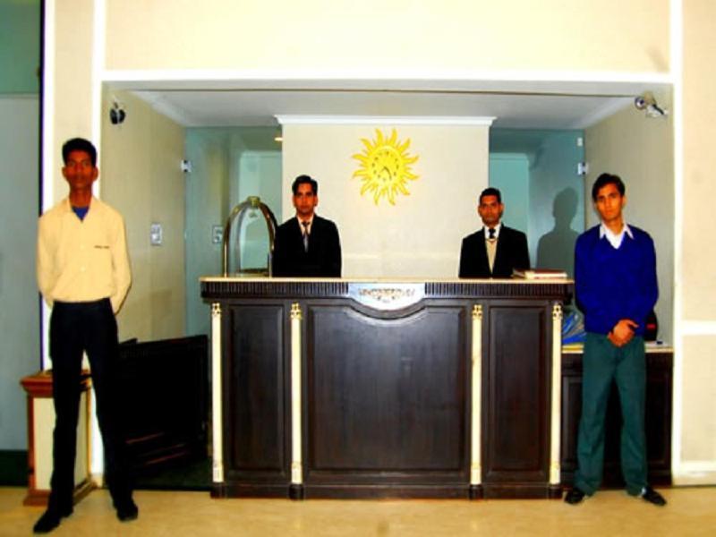 Hotel Royal Panna Shahjahanpur Exterior photo
